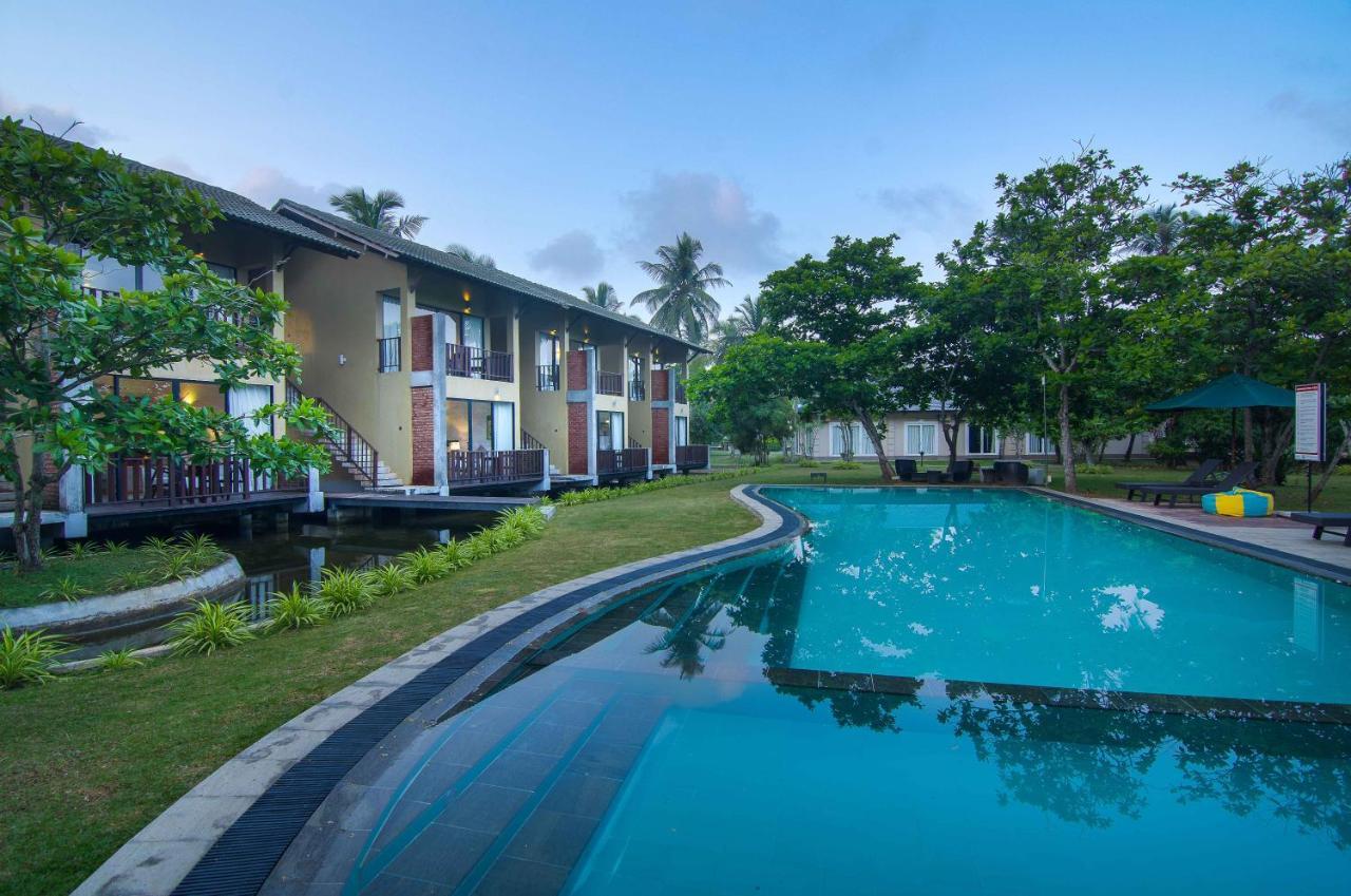 The South - Beach & Lake Ahangama Koggala Extérieur photo