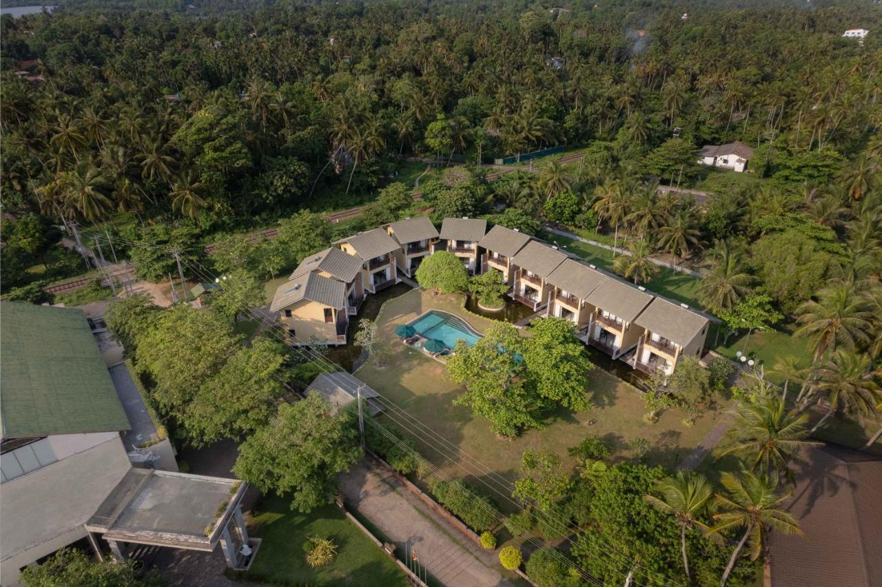 The South - Beach & Lake Ahangama Koggala Extérieur photo