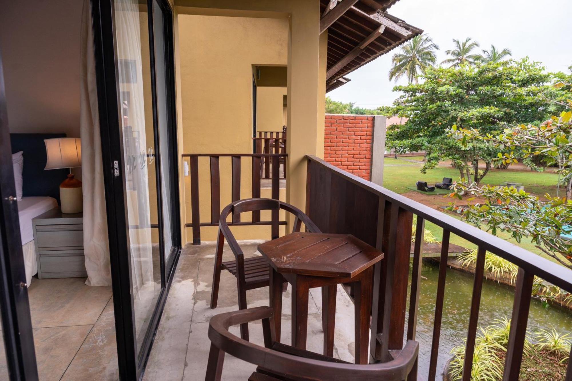 The South - Beach & Lake Ahangama Koggala Extérieur photo